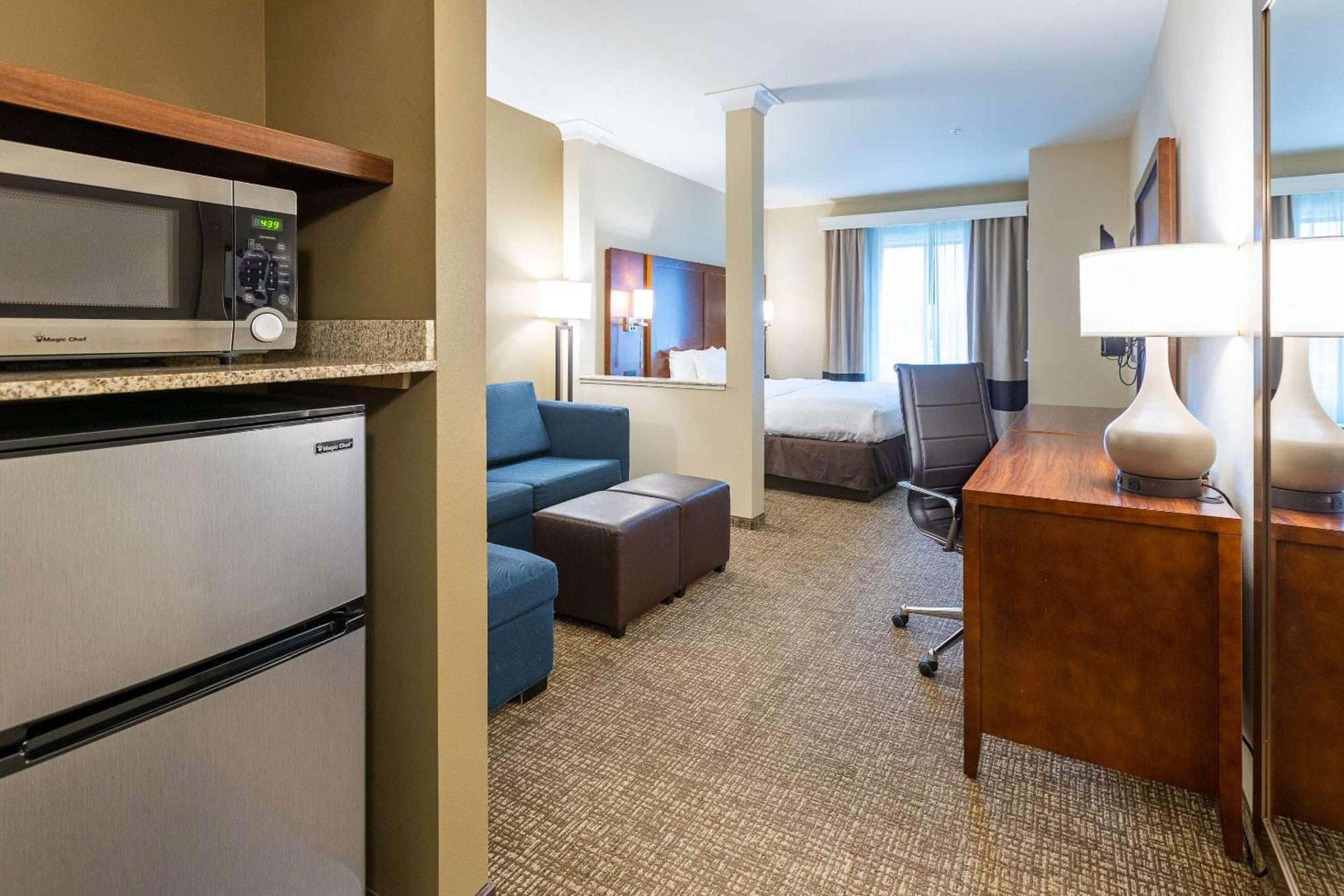 Comfort Suites Denver Near Anschutz Medical Campus Aurora Εξωτερικό φωτογραφία