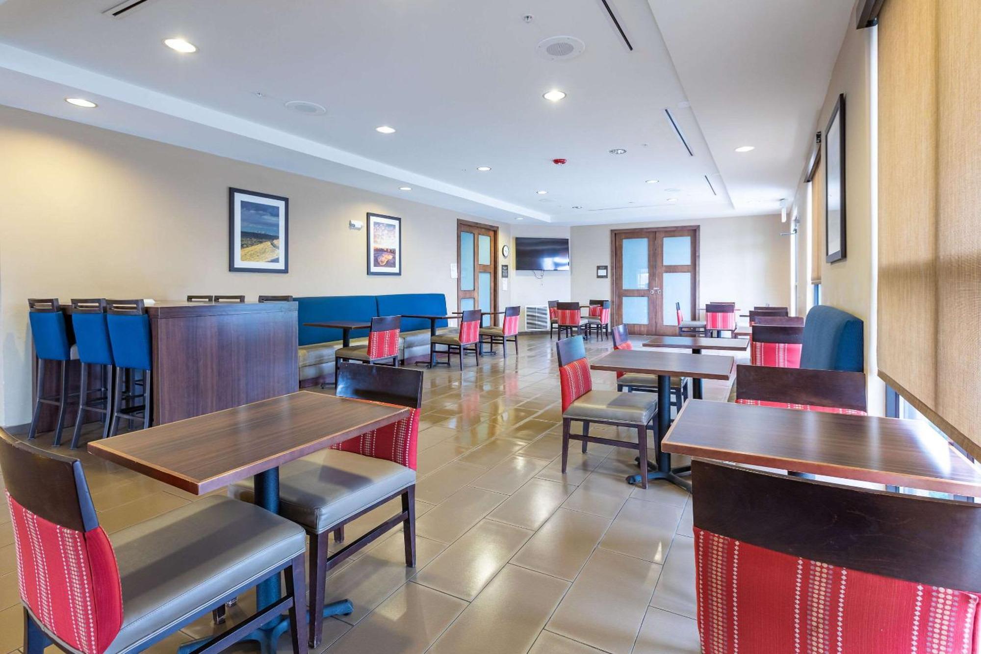 Comfort Suites Denver Near Anschutz Medical Campus Aurora Εξωτερικό φωτογραφία