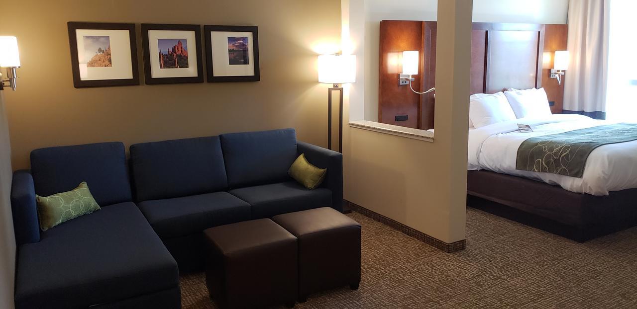Comfort Suites Denver Near Anschutz Medical Campus Aurora Εξωτερικό φωτογραφία